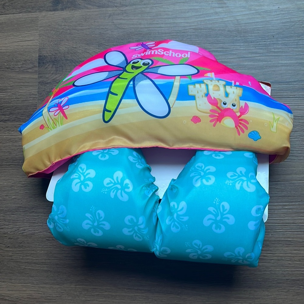 SwimSchool Tot Swimmer, NWT with detachable arms.